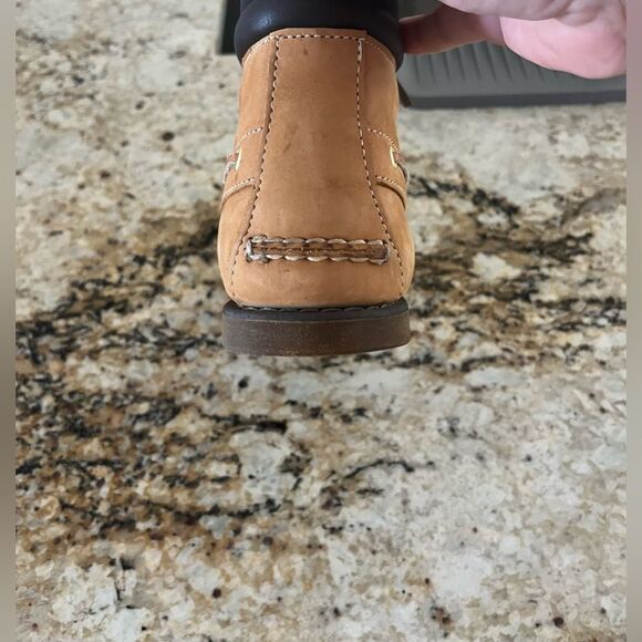 Timberland Authentic mid-high boots in wheat nubuck leather. main image 12
